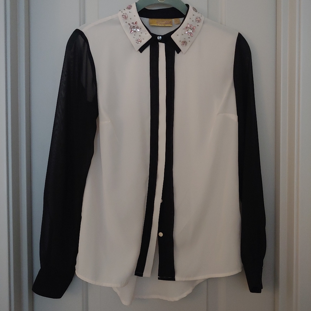 Vera Wang Princess Button Up